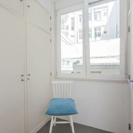 Renovated Apart With Private Courtyard, By Timecooler Lisbon Exterior photo