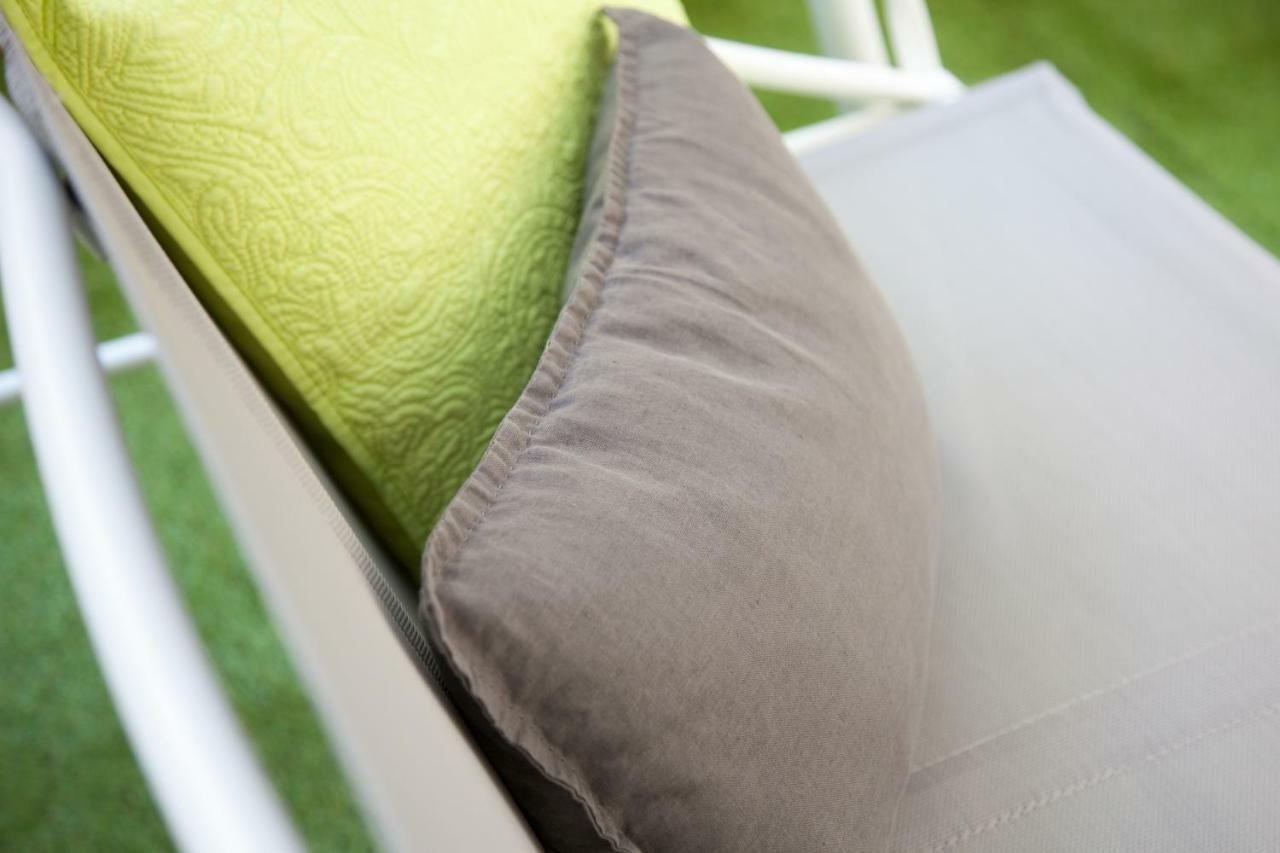 Renovated With Private Courtyard, By Timecooler Apartament